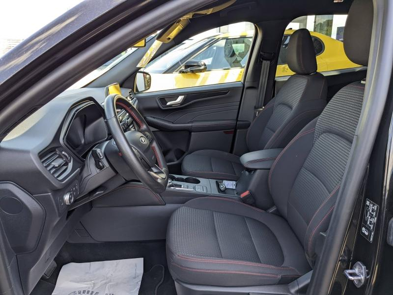 FORD Kuga d’occasion à vendre à CARCASSONNE chez SAVVIC AUTO (Photo 10)