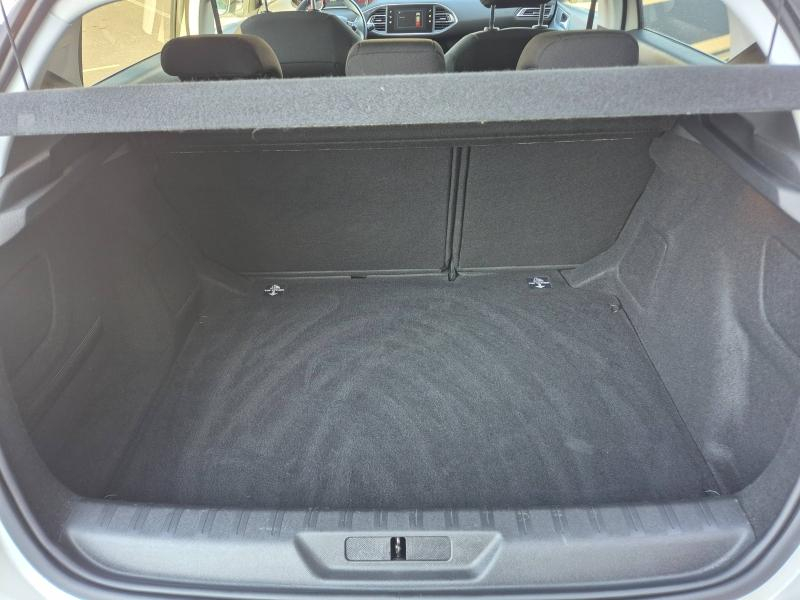PEUGEOT 308 d’occasion à vendre à CARCASSONNE chez SAVVIC AUTO (Photo 12)
