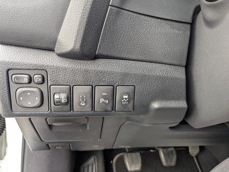 TOYOTA Auris d’occasion à vendre à CARCASSONNE chez SAVVIC AUTO (Photo 10)