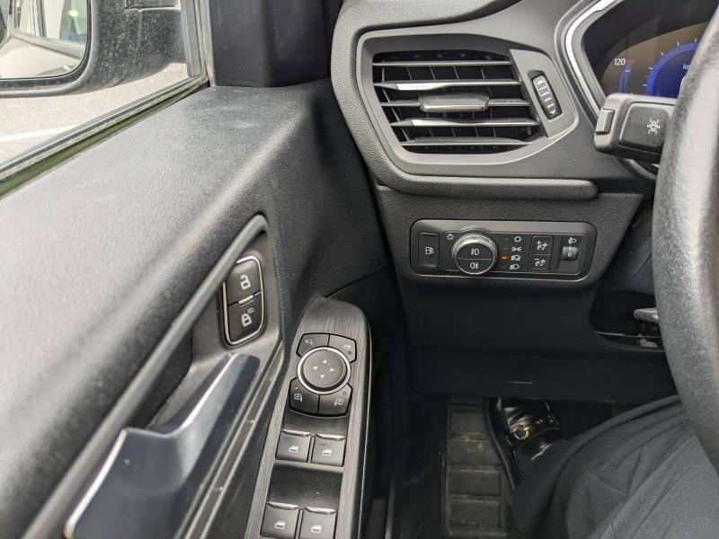 FORD Kuga d’occasion à vendre à CARCASSONNE chez SAVVIC AUTO (Photo 7)