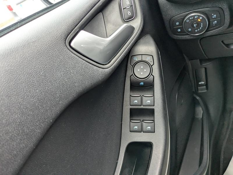 FORD Fiesta d’occasion à vendre à CARCASSONNE chez SAVVIC AUTO (Photo 8)