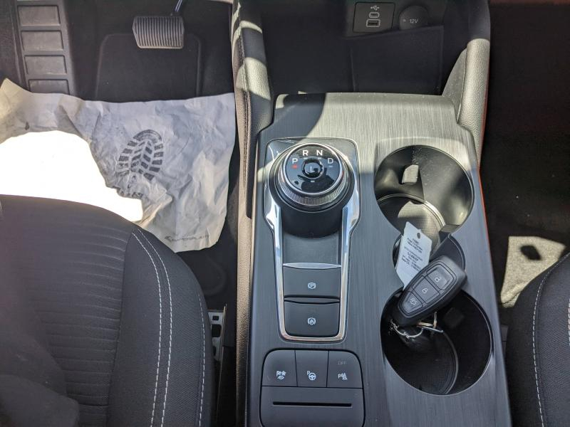 FORD Kuga d’occasion à vendre à CARCASSONNE chez SAVVIC AUTO (Photo 11)