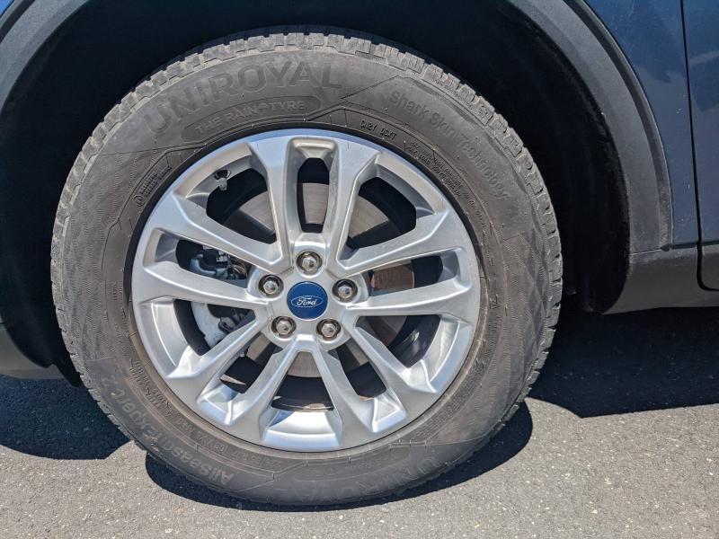 FORD Kuga d’occasion à vendre à CARCASSONNE chez SAVVIC AUTO (Photo 20)