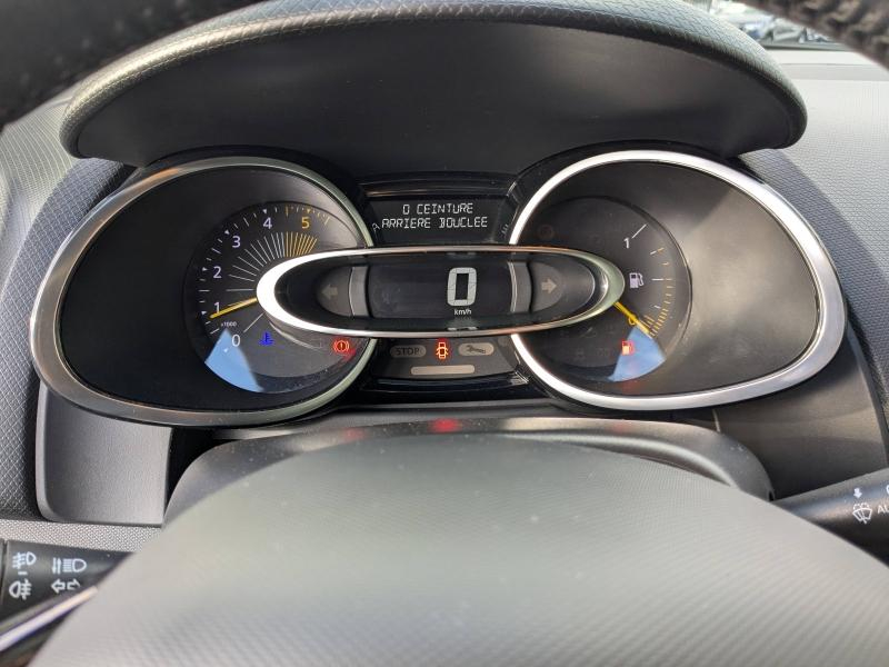 RENAULT Clio d’occasion à vendre à CARCASSONNE chez SAVVIC AUTO (Photo 8)