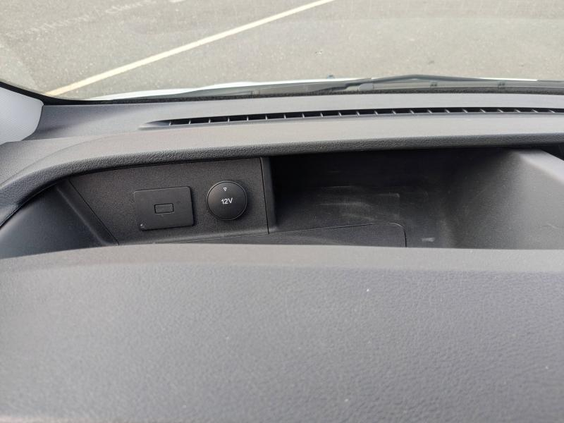 FORD Transit Custom Fg VUL d’occasion à vendre à CARCASSONNE chez SAVVIC AUTO (Photo 13)