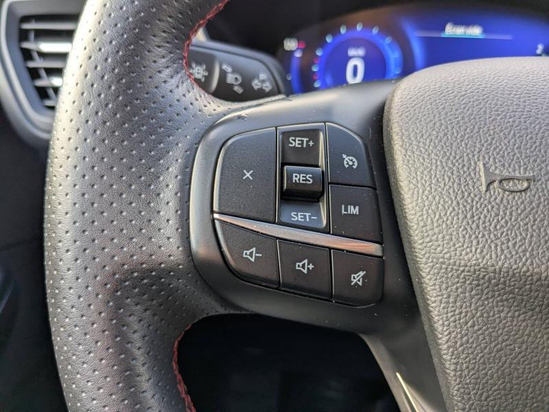 FORD Kuga d’occasion à vendre à CARCASSONNE chez SAVVIC AUTO (Photo 8)