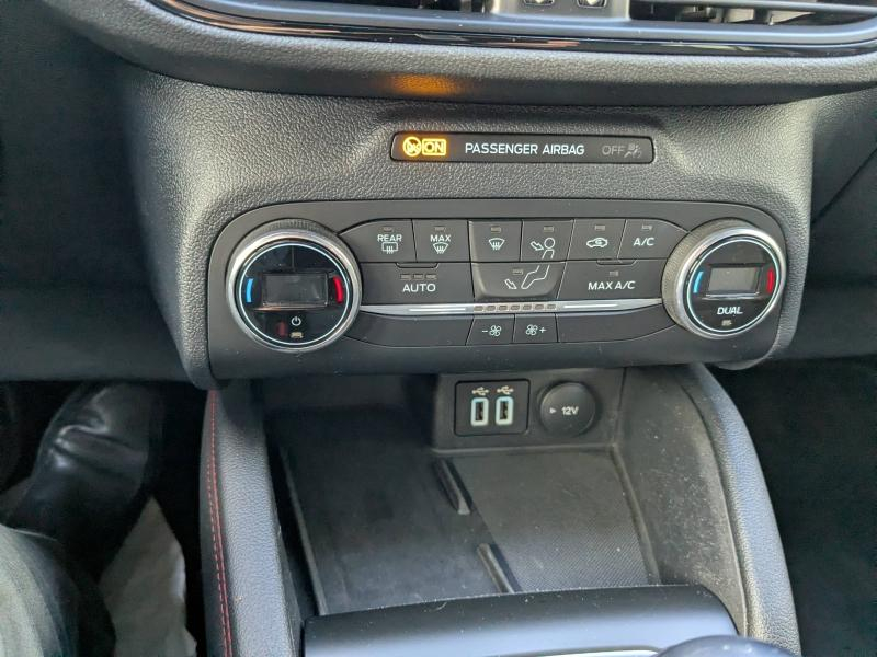 FORD Kuga d’occasion à vendre à CARCASSONNE chez SAVVIC AUTO (Photo 11)