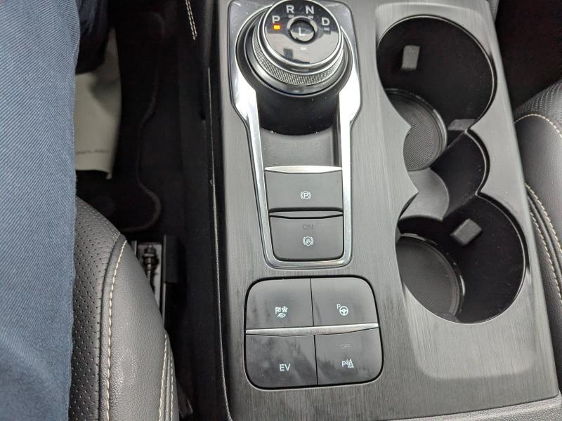 FORD Kuga d’occasion à vendre à CARCASSONNE chez SAVVIC AUTO (Photo 6)