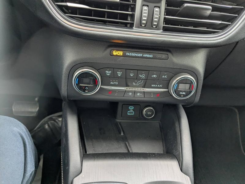 FORD Kuga d’occasion à vendre à CARCASSONNE chez SAVVIC AUTO (Photo 7)