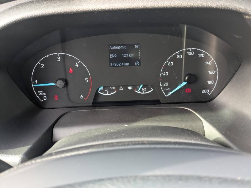 FORD Transit Custom Fg VUL d’occasion à vendre à CARCASSONNE chez SAVVIC AUTO (Photo 8)