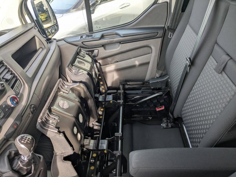 FORD Transit Custom Fg VUL d’occasion à vendre à CARCASSONNE chez SAVVIC AUTO (Photo 17)