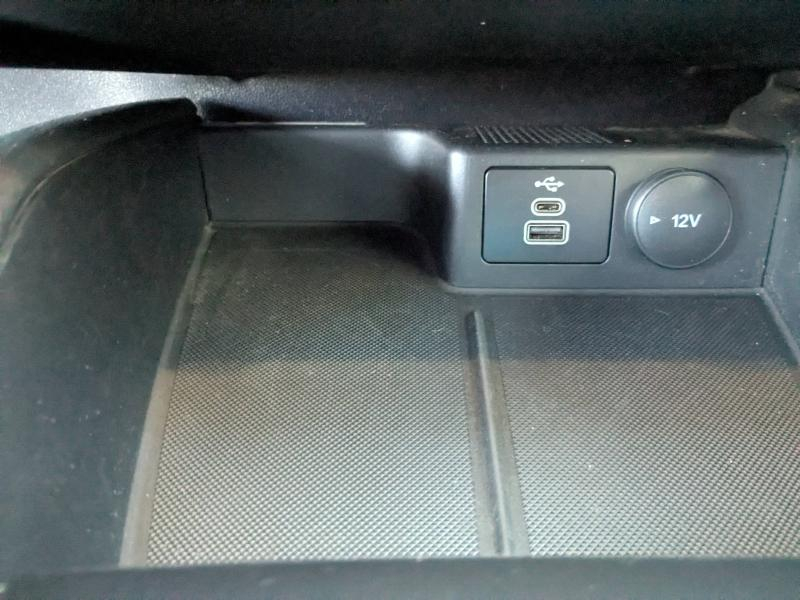 FORD Kuga d’occasion à vendre à CARCASSONNE chez SAVVIC AUTO (Photo 11)