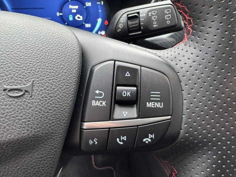 FORD Kuga d’occasion à vendre à CARCASSONNE chez SAVVIC AUTO (Photo 16)