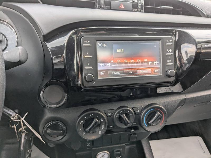 TOYOTA Hilux VUL d’occasion à vendre à CARCASSONNE chez SAVVIC AUTO (Photo 5)